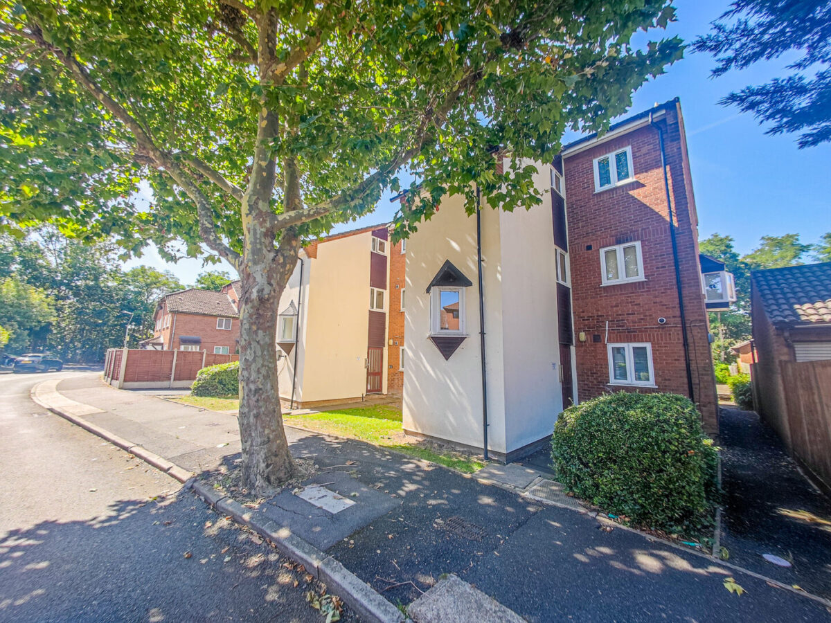 Chadwick Way, Thamesmead, SE28 8NP