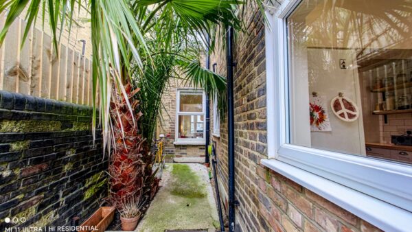St. Johns Terrace, Plumstead Common, London, SE18