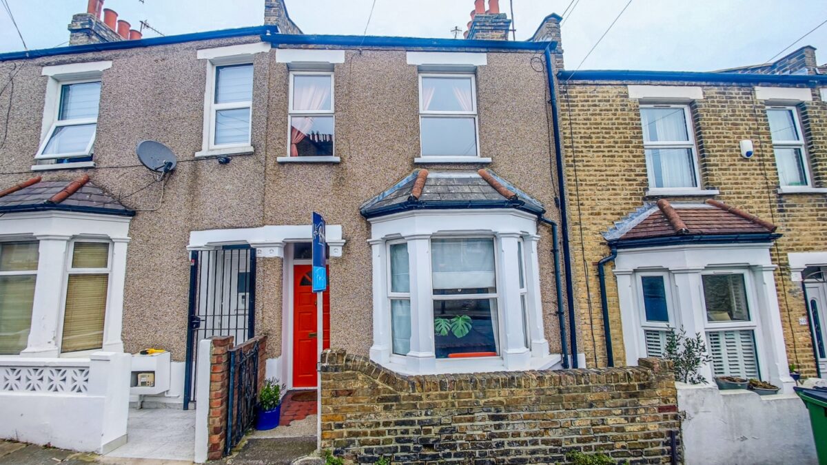 Palmerston Crescent, Plumstead, SE18