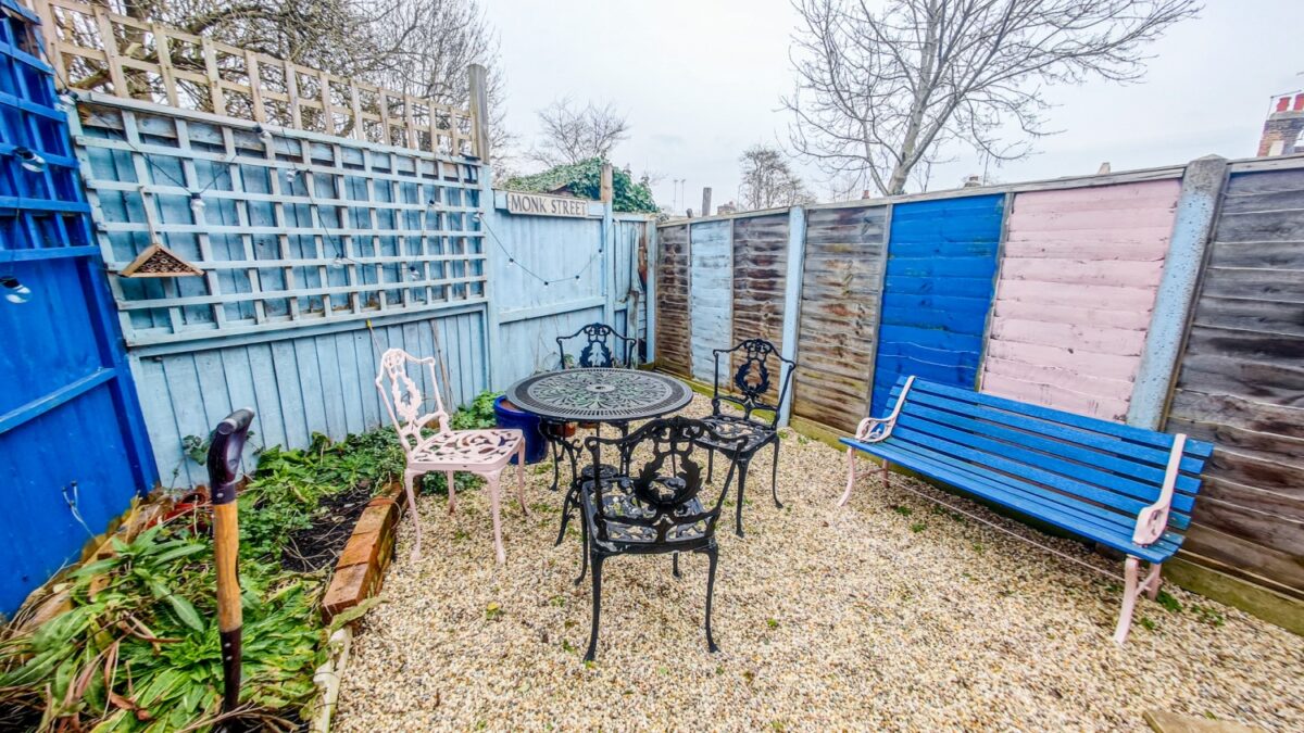 Palmerston Crescent, Plumstead, SE18