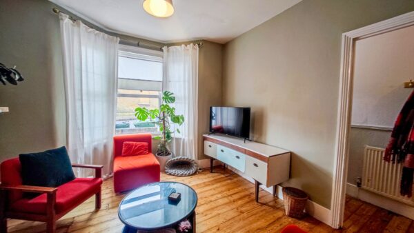Palmerston Crescent, Plumstead, SE18