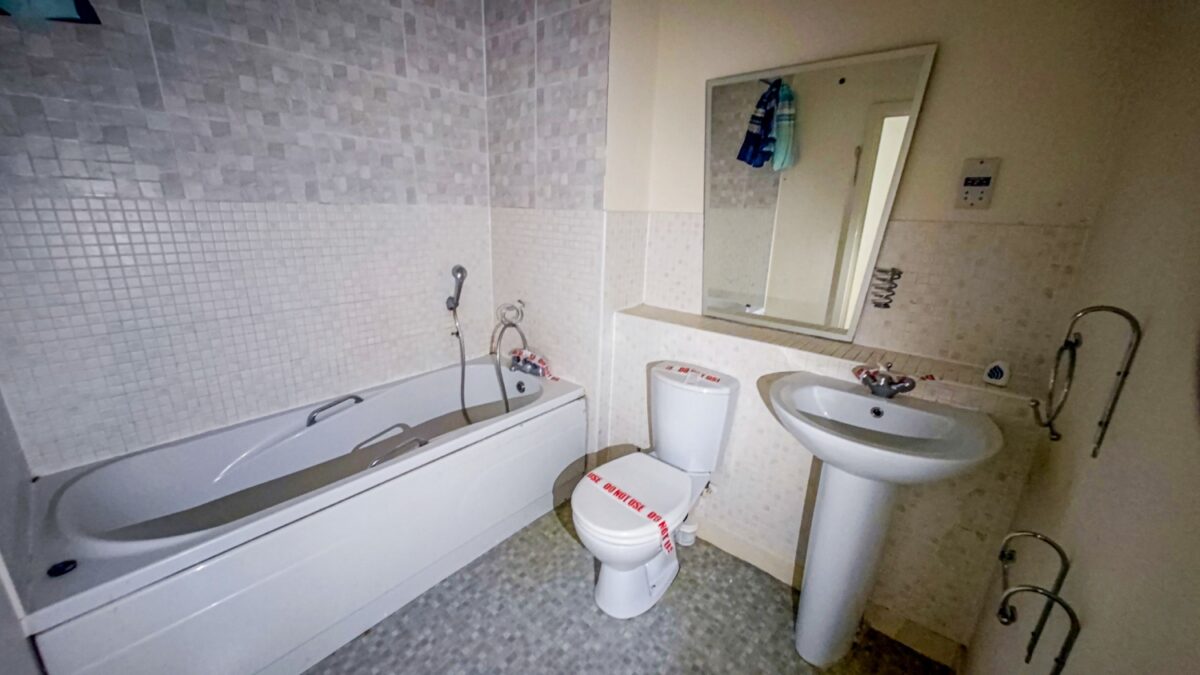 Hill House, Defence Close, West Thamesmead, SE28