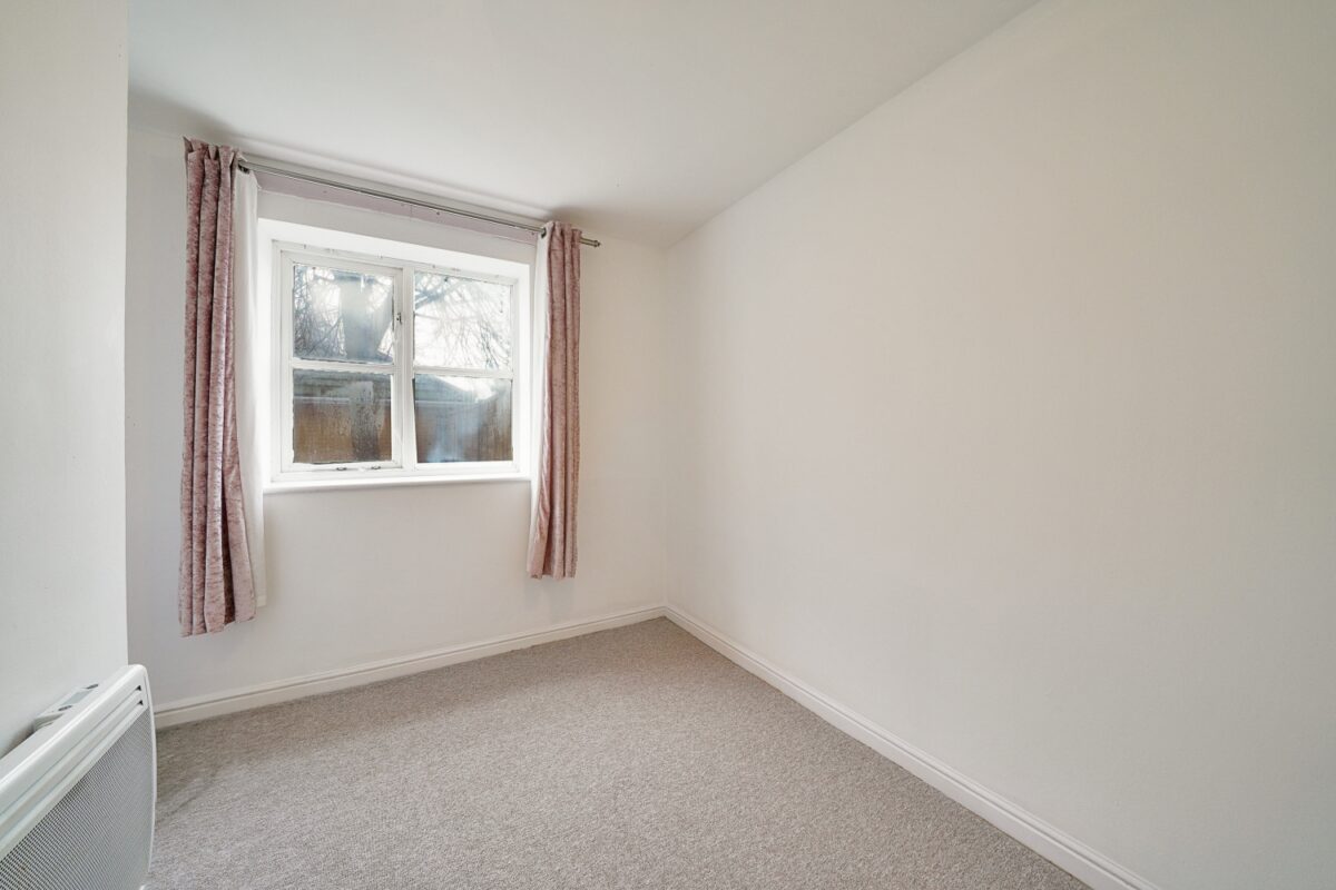 Floathaven Close, London, SE28