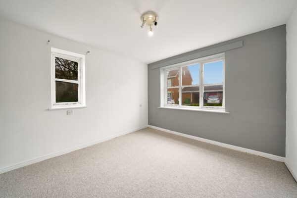 Floathaven Close, London, SE28