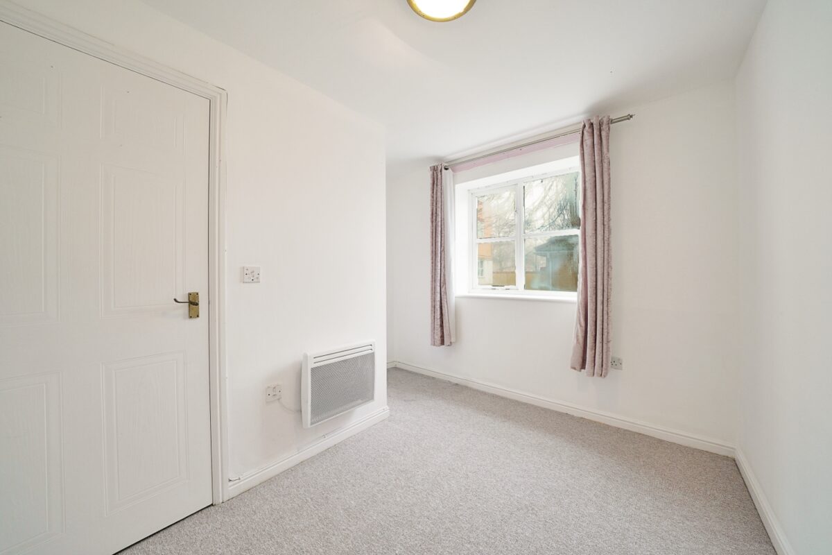 Floathaven Close, London, SE28