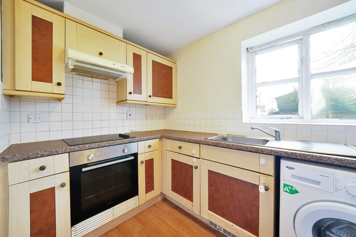 Floathaven Close, London, SE28