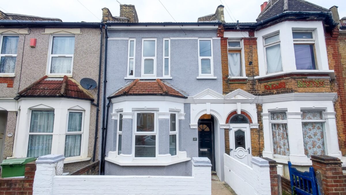 Benares Road, Plumstead, SE18