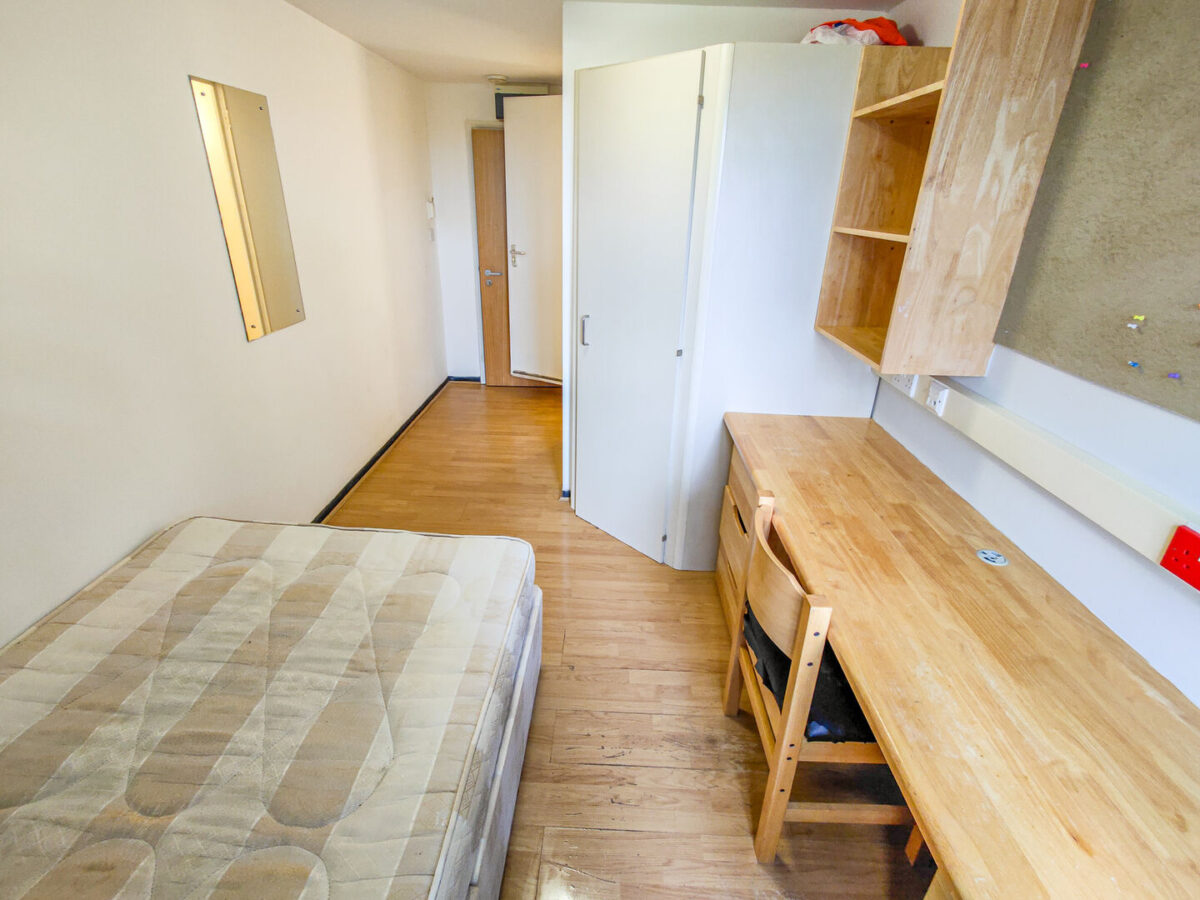 Flat G/08, Dragon Hall, Farndale Court, Woolwich, SE18