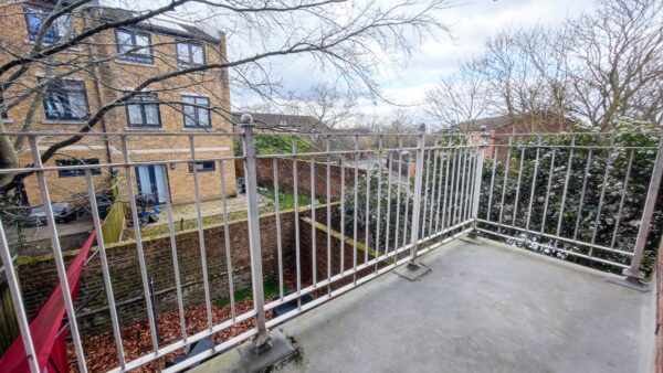Gunner Lane, Woolwich, SE18