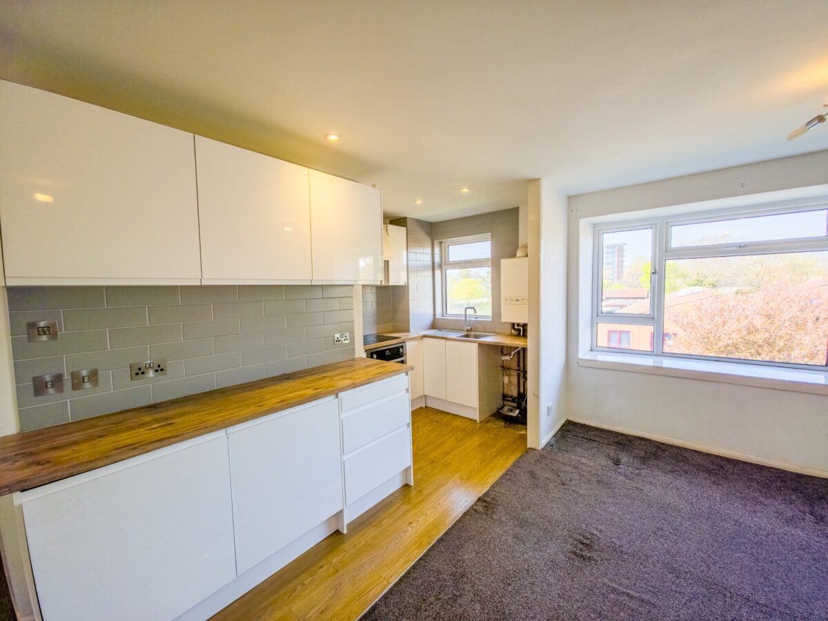 43, Whernside Close, Thamesmead, SE28