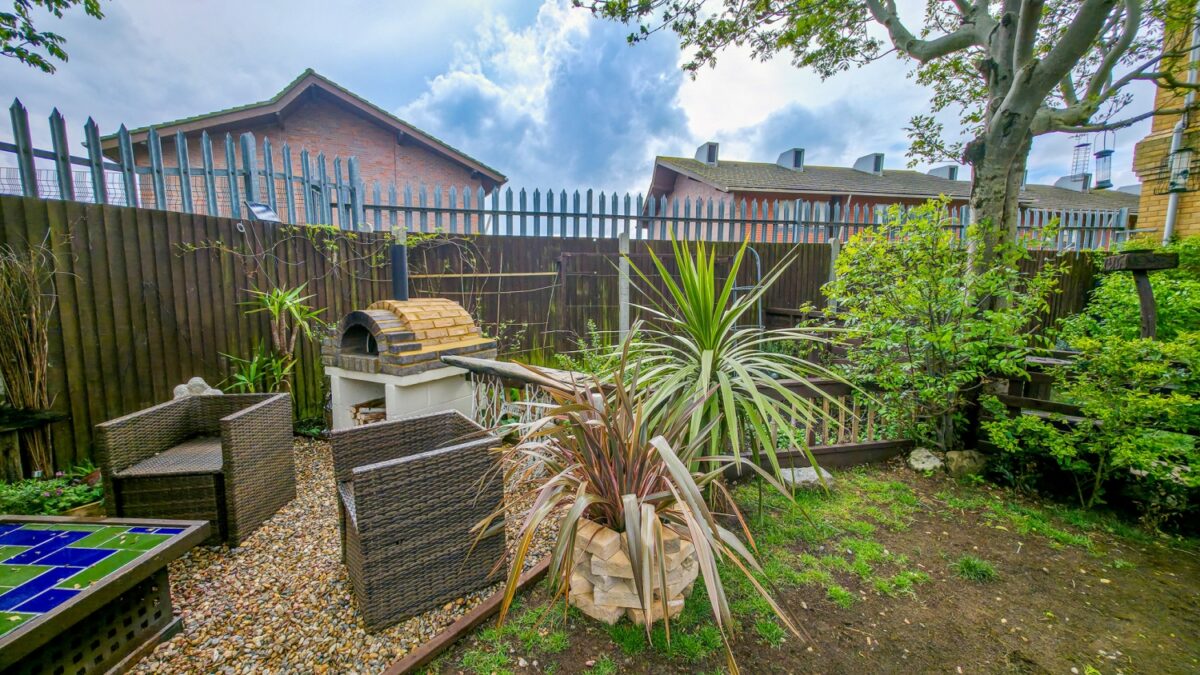 Tump House, Bailey Close, West Thamesmead, SE28