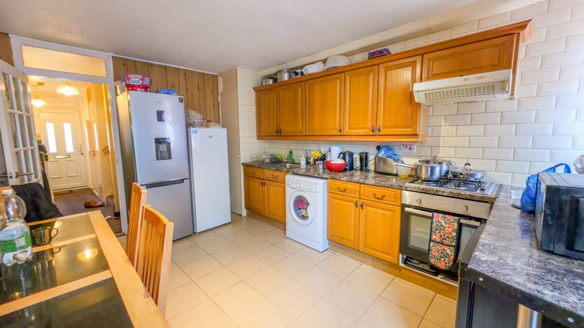 Marshall Path, London, SE28