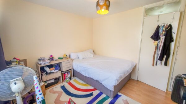Marshall Path, London, SE28