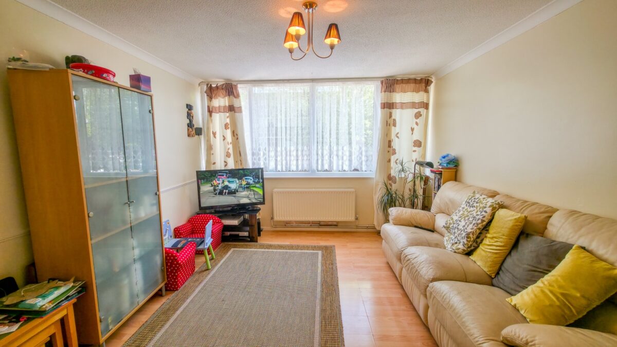 Marshall Path, London, SE28