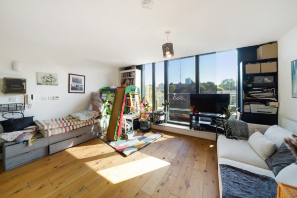 65 Woodrow, Woolwich, London, SE18