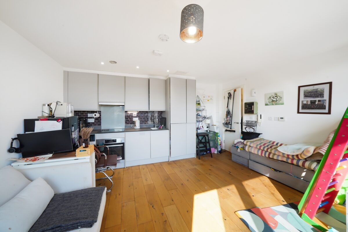 65 Woodrow, Woolwich, London, SE18