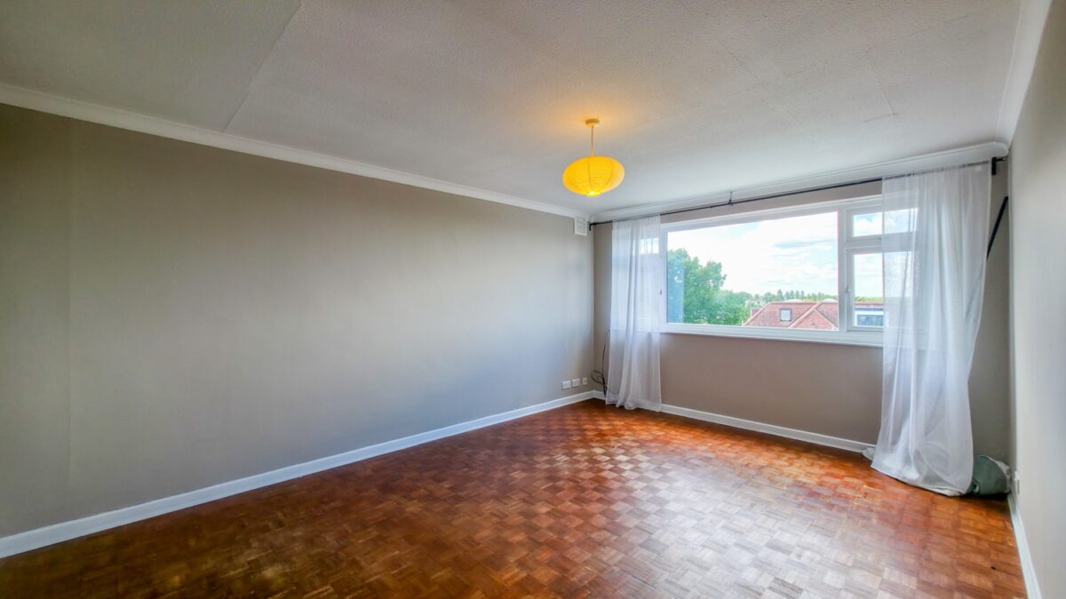 Santana, 15 Brent Road, Shooters Hill, SE18