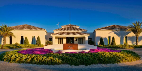 Las Colinas golf and country club