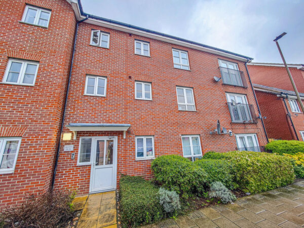 Battery Road, West Thamesmead, SE28