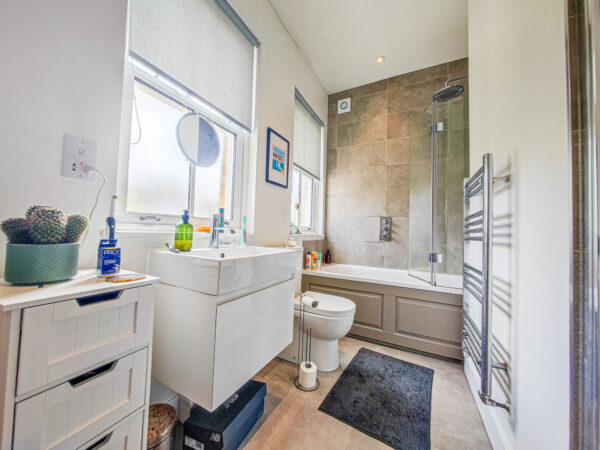 Eglinton Hill, Shooters Hill, SE18
