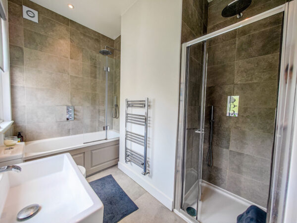 Eglinton Hill, Shooters Hill, SE18