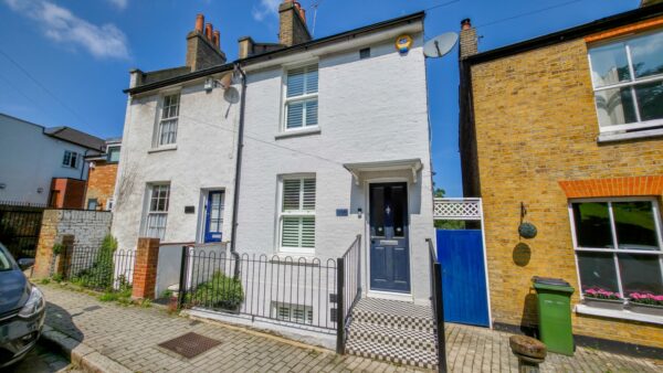 Red Lion Lane, Shooters Hill, SE18