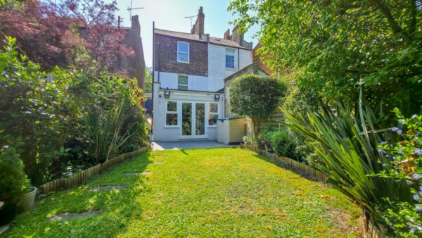 Red Lion Lane, Shooters Hill, SE18