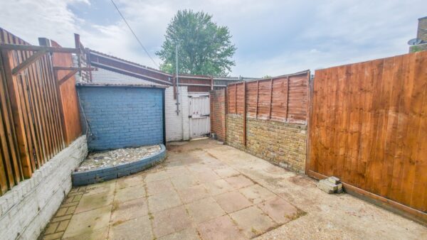 Swetenham Walk, Plumstead, SE18