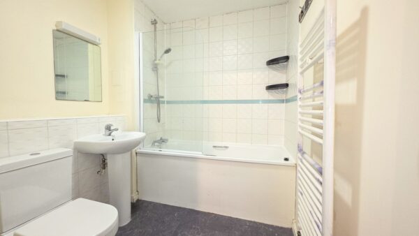Miles Drive, West Thamesmead, London, SE28
