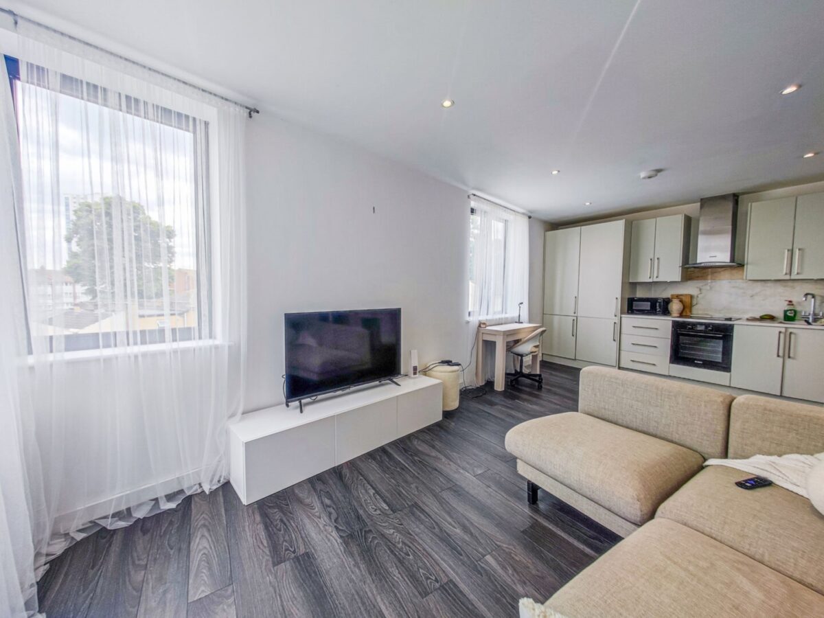 Flat 4 Confidence House, Manthorp Road, London, SE18