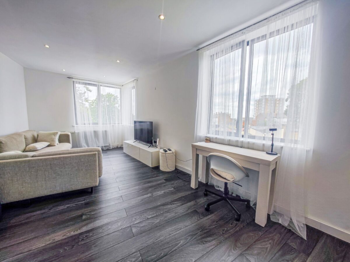 Flat 4 Confidence House, Manthorp Road, London, SE18