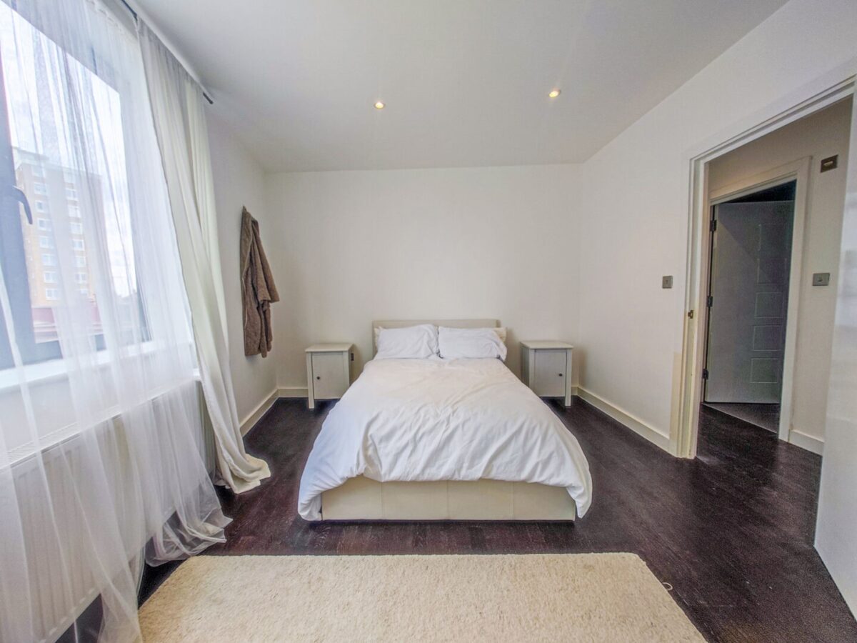 Flat 4 Confidence House, Manthorp Road, London, SE18