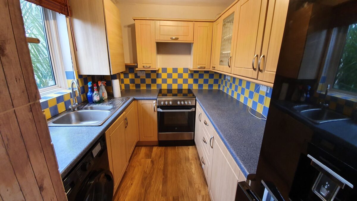 Kingfisher Close, London, SE28