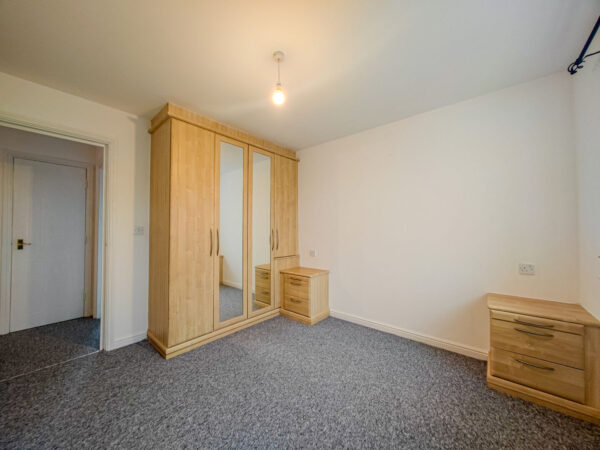 28, Birchdene Drive, Thamesmead, SE28
