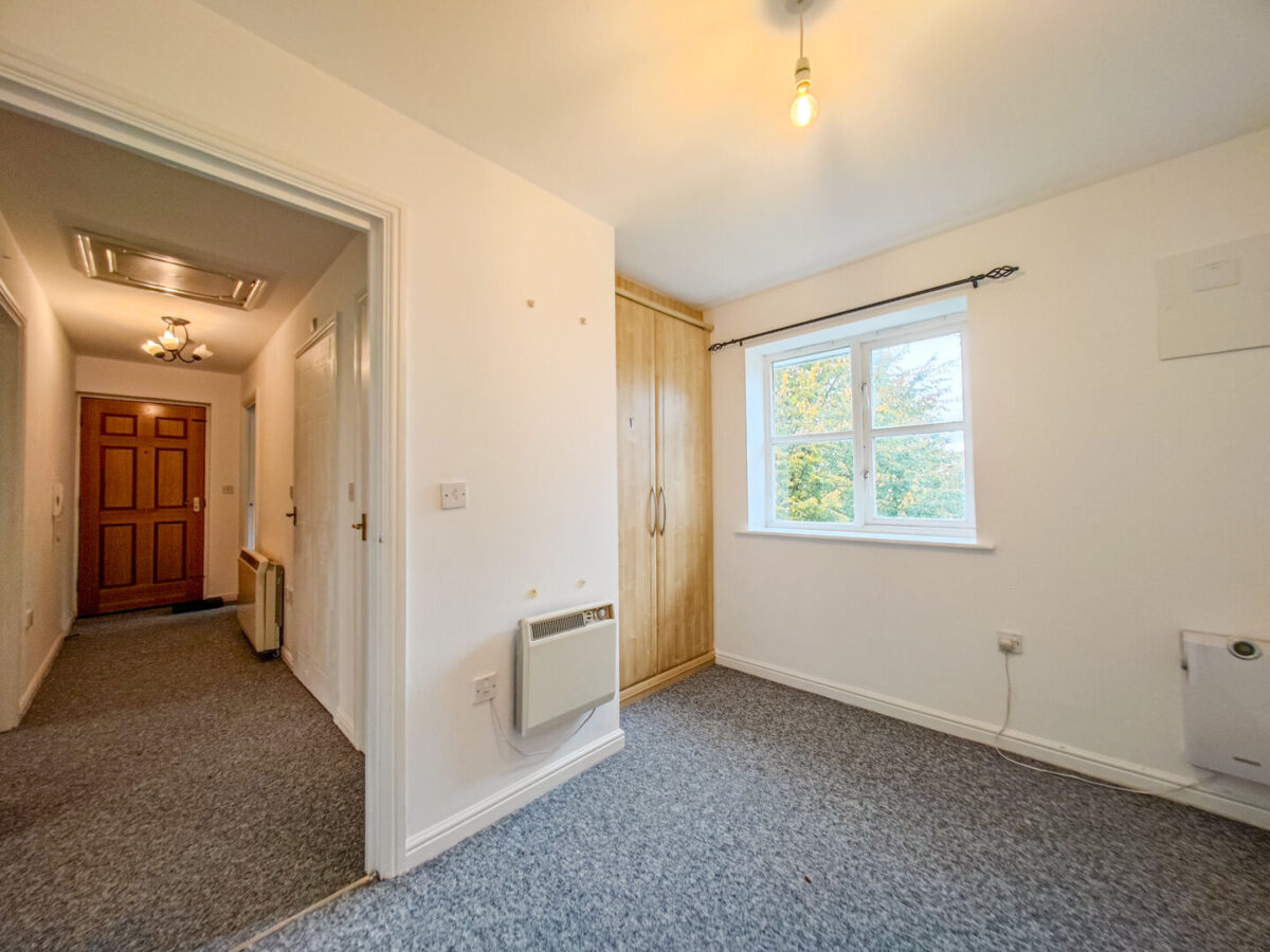 28, Birchdene Drive, Thamesmead, SE28