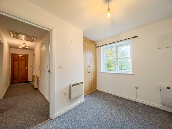28, Birchdene Drive, Thamesmead, SE28