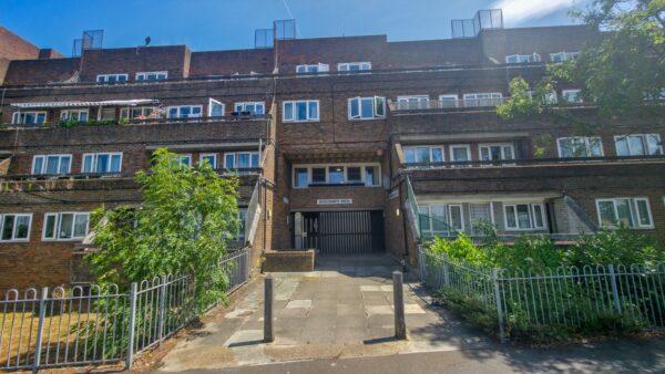 Flat 95 Wordsworth House, 6 Woolwich Common, London