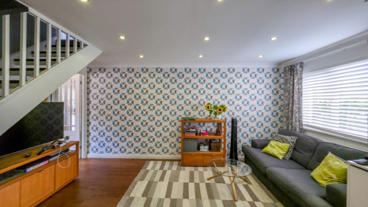 Avocet Mews, London, SE28