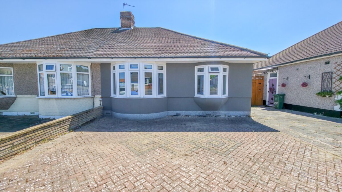 Bedonwell Road, Belvedere, Kent, DA17