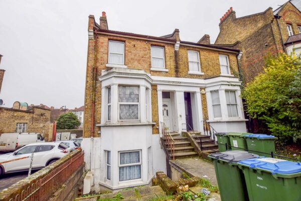 Eglinton Hill, Shooters Hill, London, SE18
