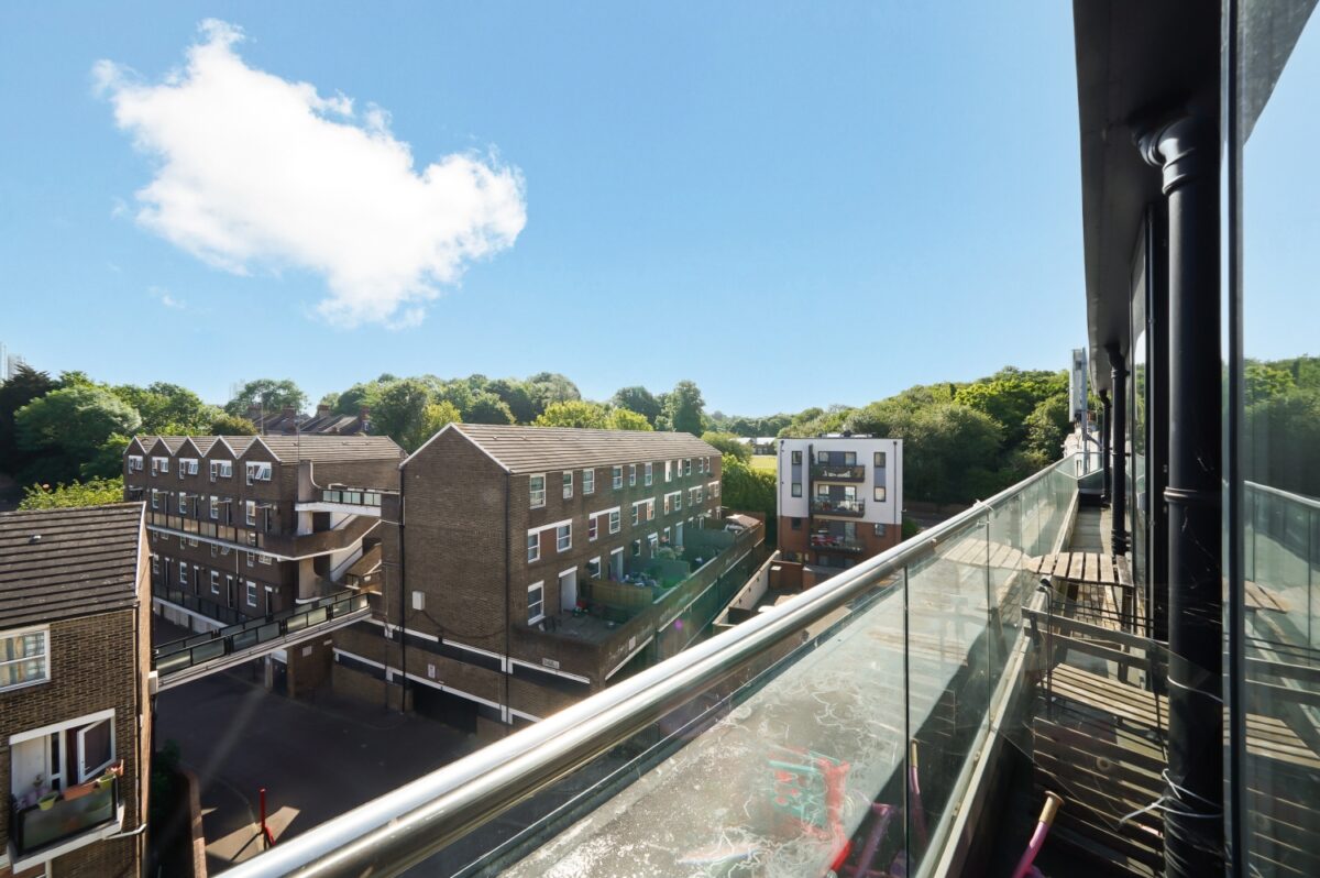 65 Woodrow, Woolwich, London, SE18