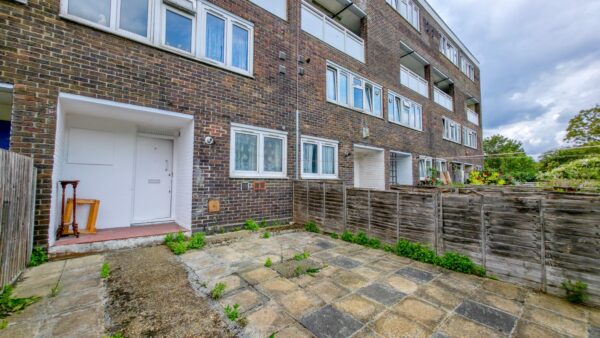 Maynard House, Perrott Street, Woolwich, SE18