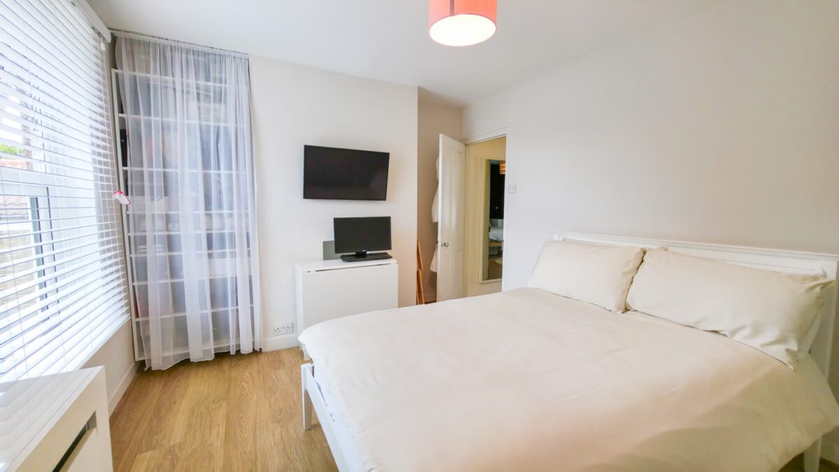 Sandy Hill Road, Woolwich, London, SE18