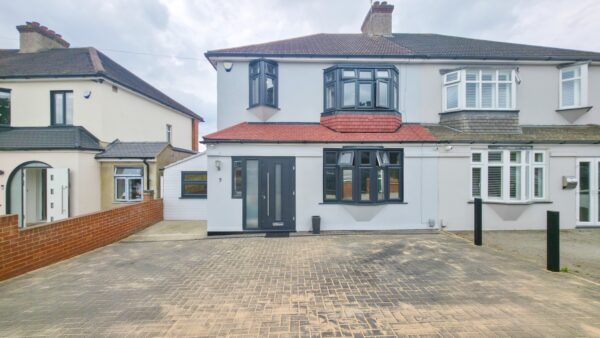 Longleigh Lane, Bexleyheath, DA7 5SL