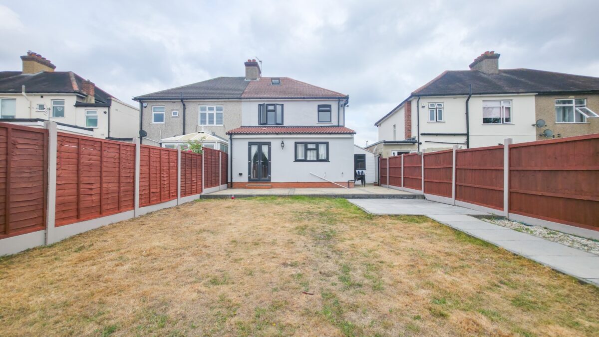 Longleigh Lane, Bexleyheath, DA7 5SL