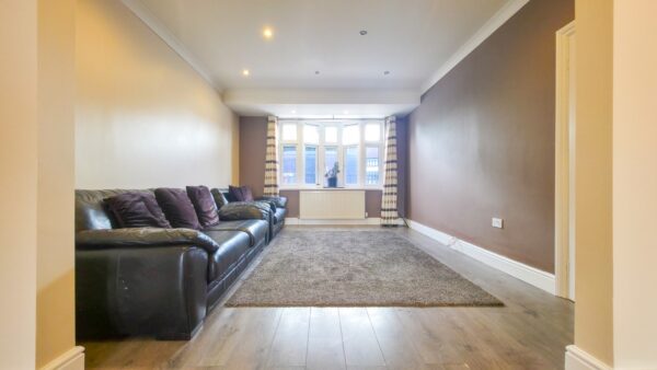 Longleigh Lane, Bexleyheath, DA7 5SL