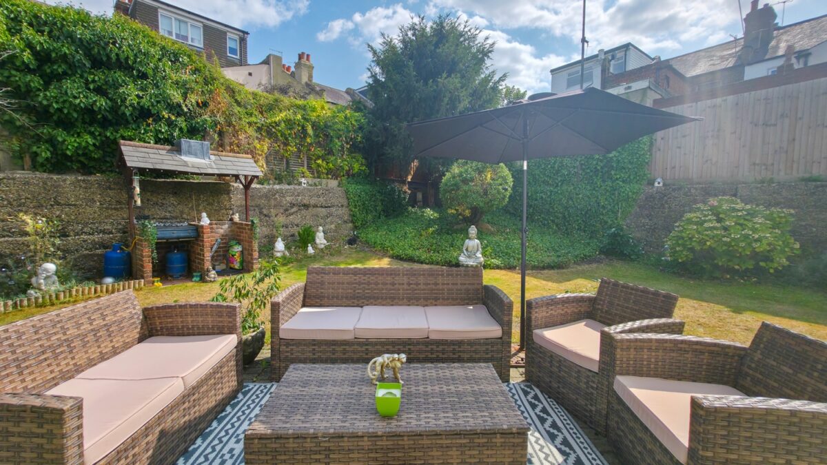 Swingate Lane, Plumstead Common, London, SE18