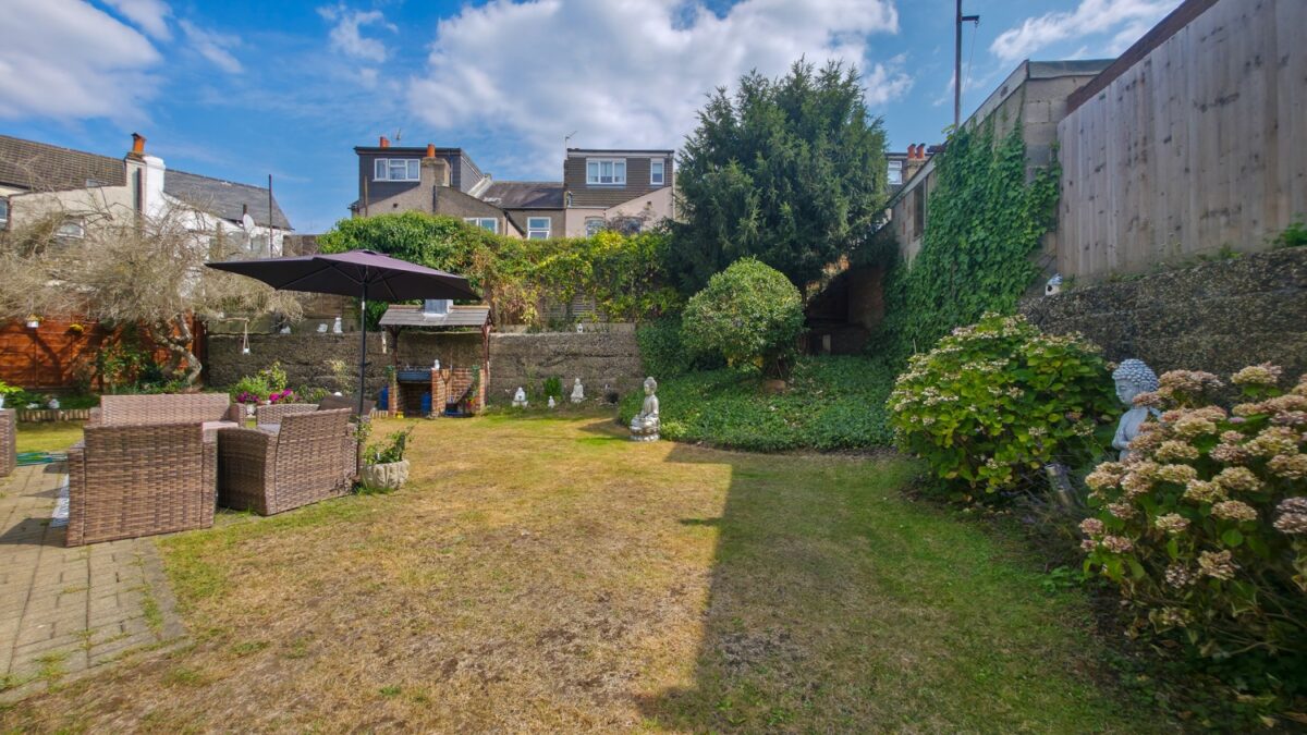 Swingate Lane, Plumstead Common, London, SE18