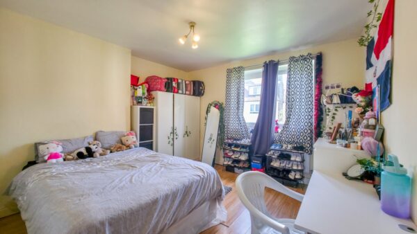 Barnfield Gardens, Plumstead, SE18