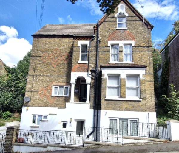 Willenhall Road, London, SE18
